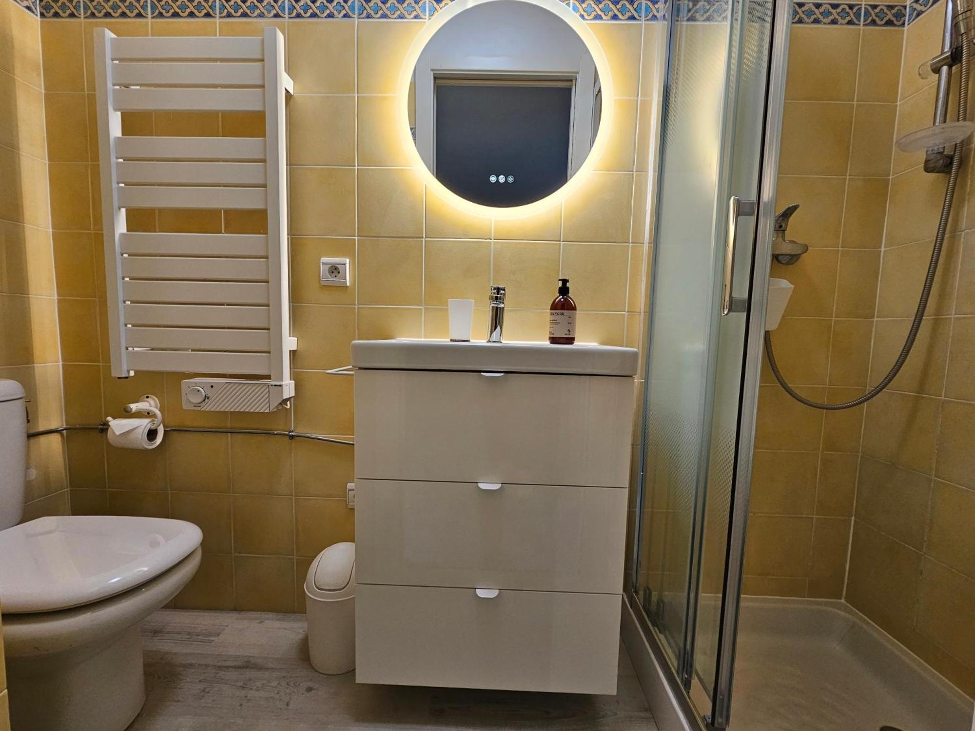 Plage La Salis 3 Chambres, Jardin - 3 Bedrooms Antibes Esterno foto